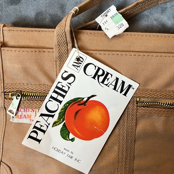 BNWT Vintage Peaches and Cream travel bag - Picture 5 of 5